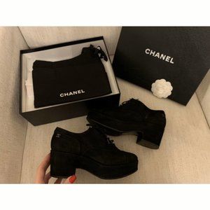 Beautiful Chanel boots EU38